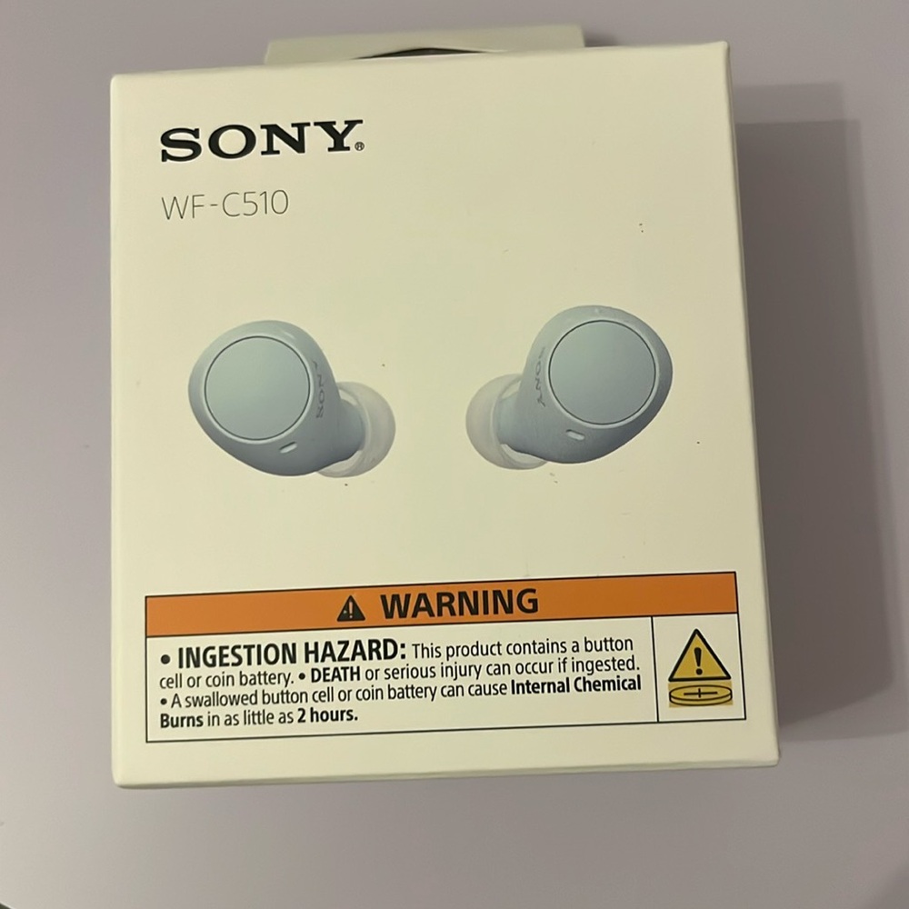 Brand new Sony earbuds light blue WFC510